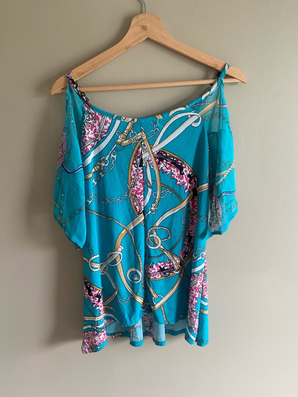 Turquoise Cold-Shoulder Chain-Print Tunic Top - Picture 5 of 9